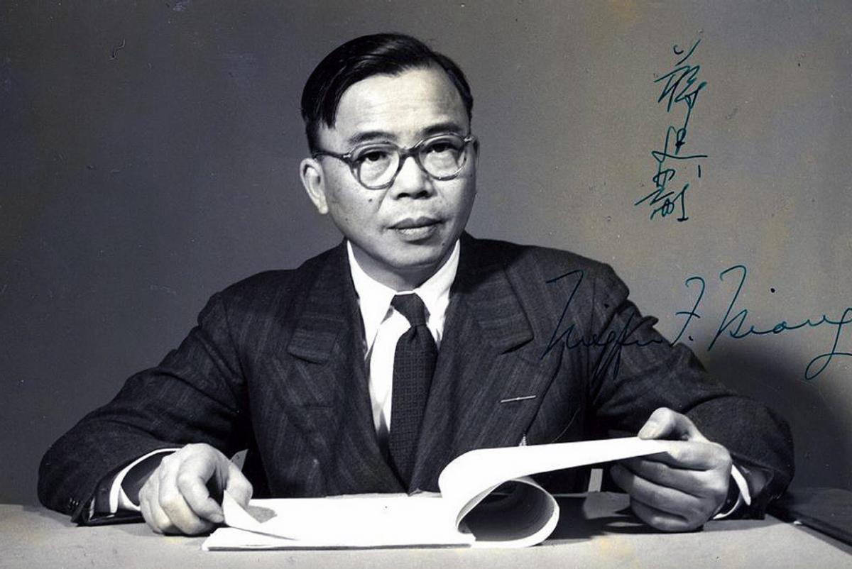 结婚几十年另寻新欢，逼妻离婚后，原配的报复让他绝望一生。他是民国时期著名的外交官