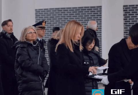 梅洛尼亚洲行故意绕开中国！1月19日她在首尔和李在明签芯片协议，同一天中韩自贸谈