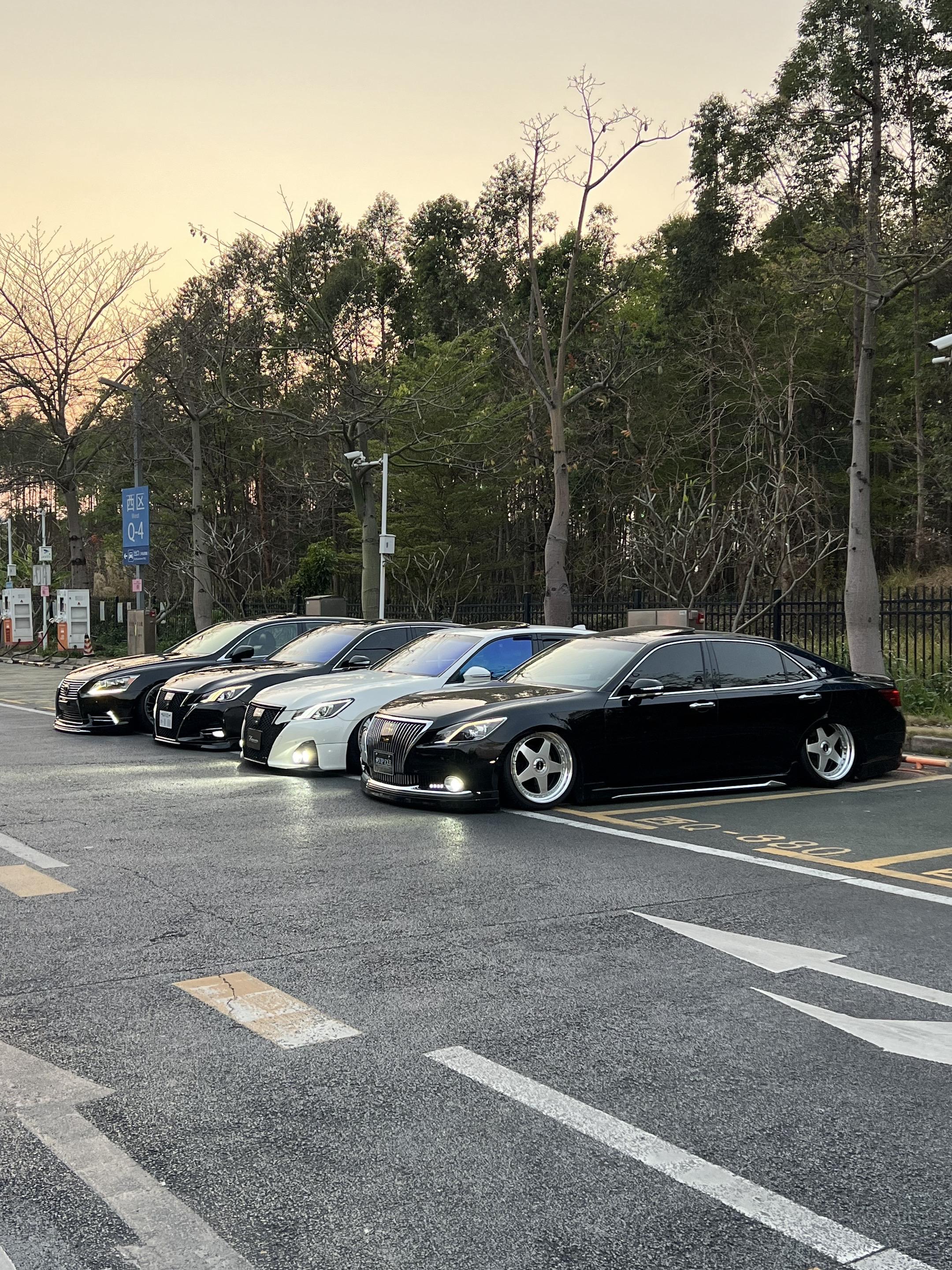 有你们在。