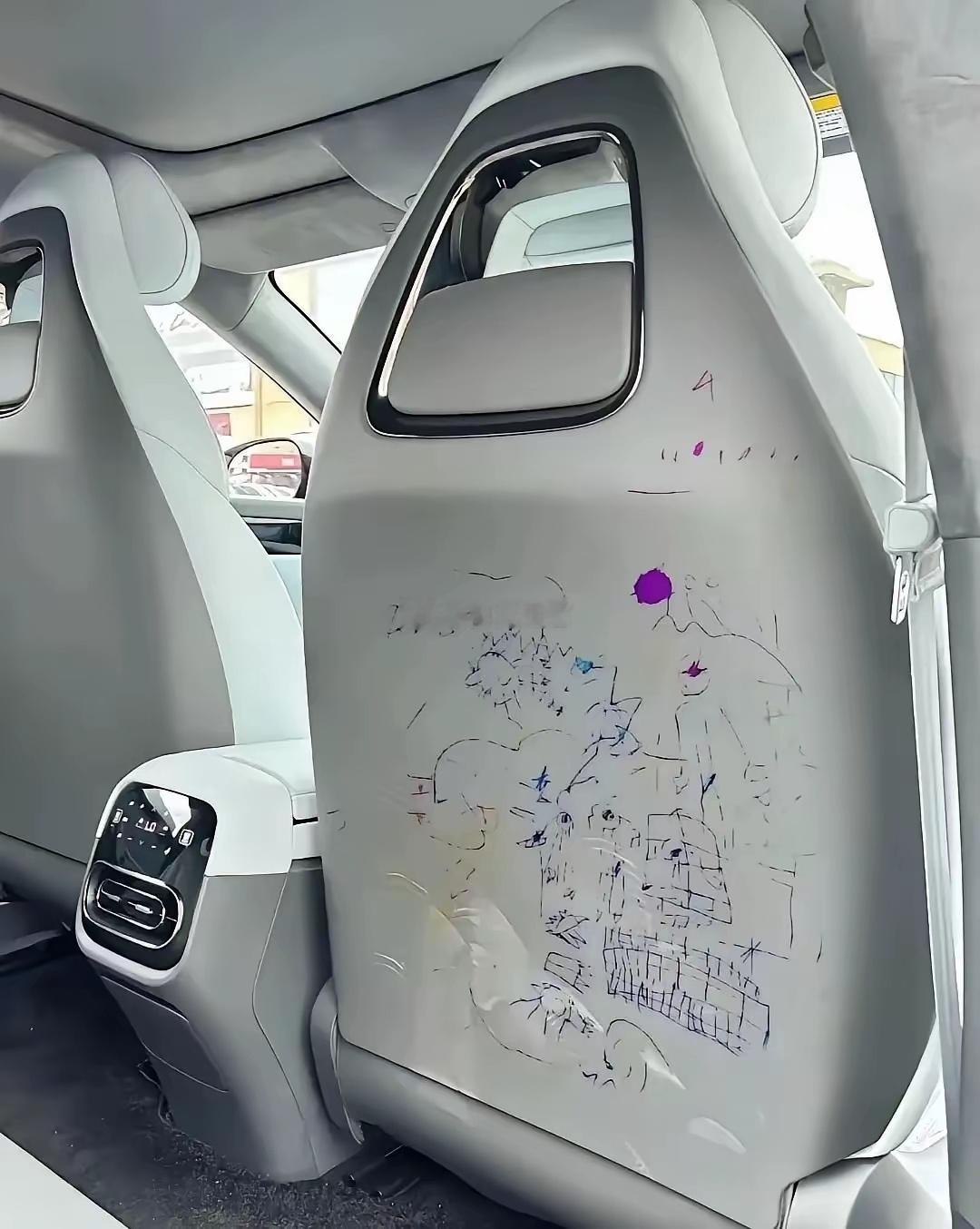 把车借给了朋友，这份交情可以到此为止了。 