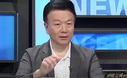 台前陆军副司令黄奕炳痛批于北辰。
消息来源中时新闻网。近日于北辰因黄埔军校100