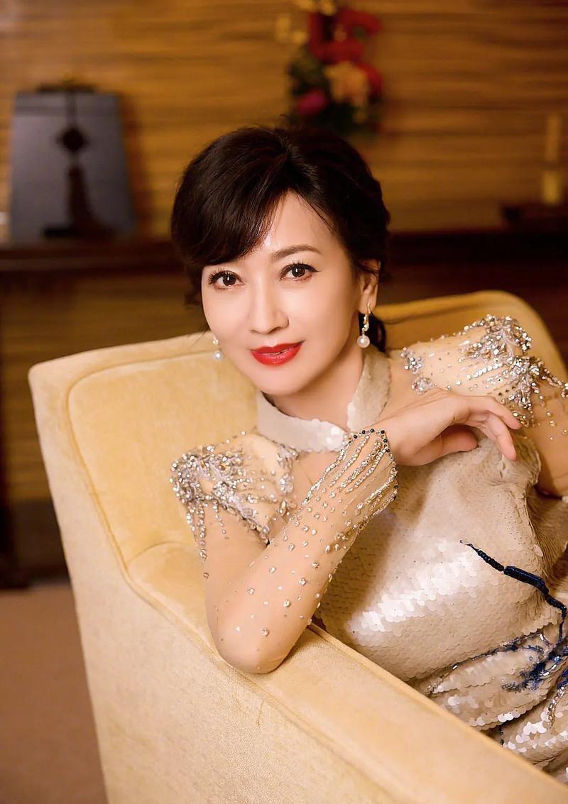 十分治愈的一段话：“菩提本无树，明镜亦非台。本来无一物，何处惹尘埃。人死了，那就