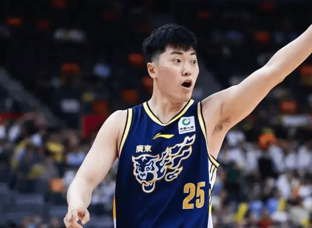 博主：张皓嘉被质疑出场时间太多，这场比赛为自己正名