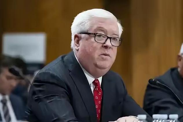 美国驻日本大使乔治·格拉斯11月18日发文写道：“我要明确指出：我认为美国坚定不