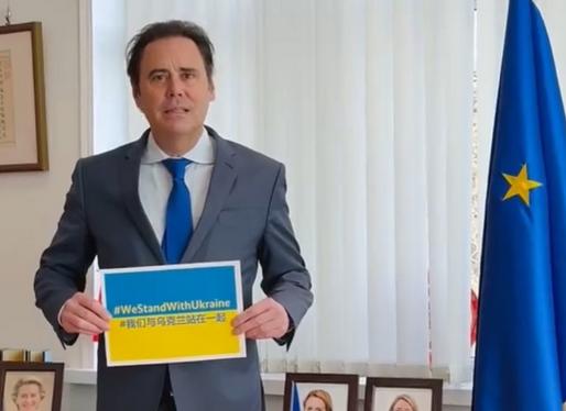 欧盟又开始求中国办事儿了，但是还是玩“道德绑架”这一套

2月24日，冲突爆发四