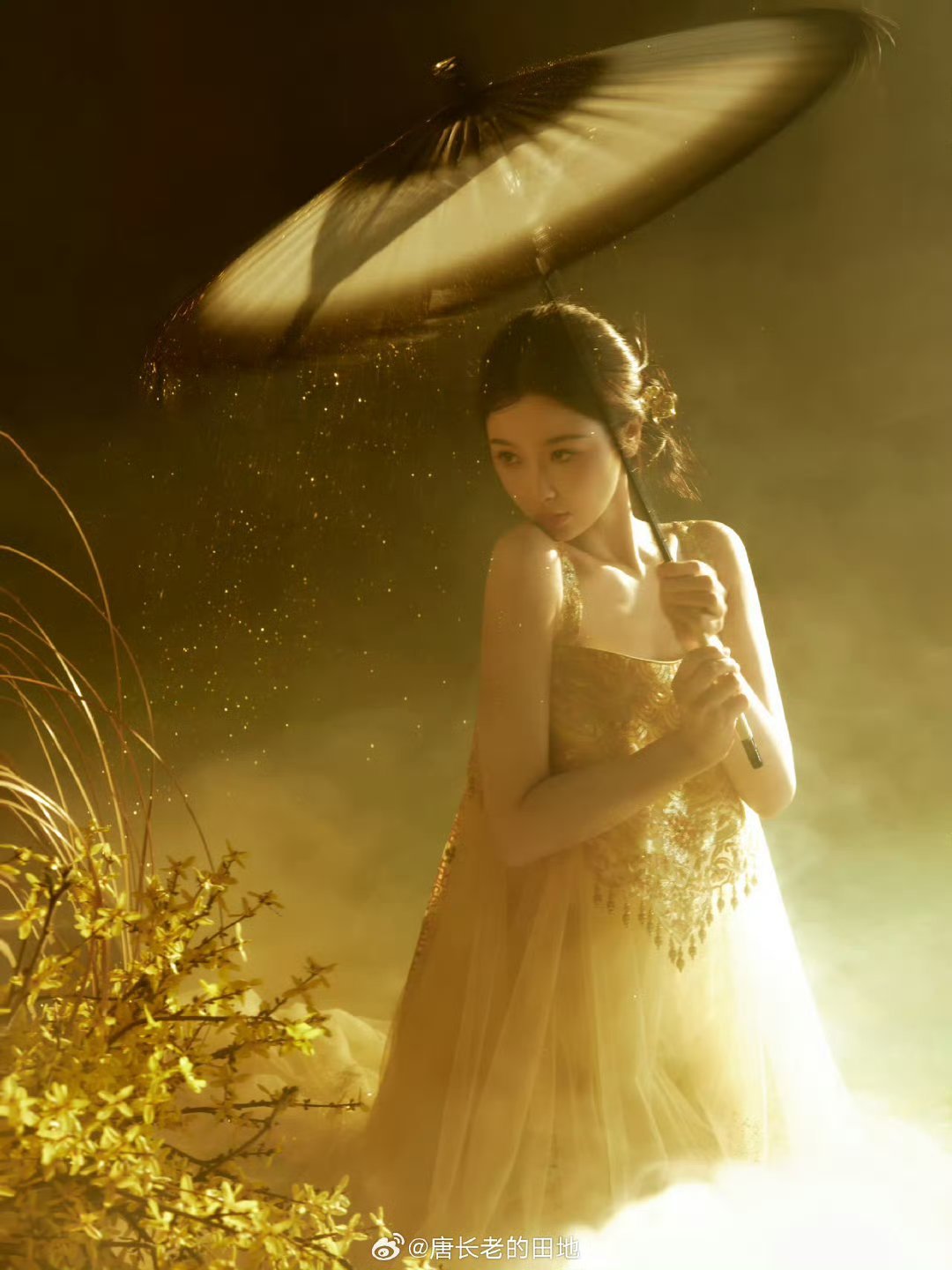 虞书欣你到底有多少好姐姐好妹妹 虞书欣是娱乐圈行走的小太阳，温暖自己也照亮身边所