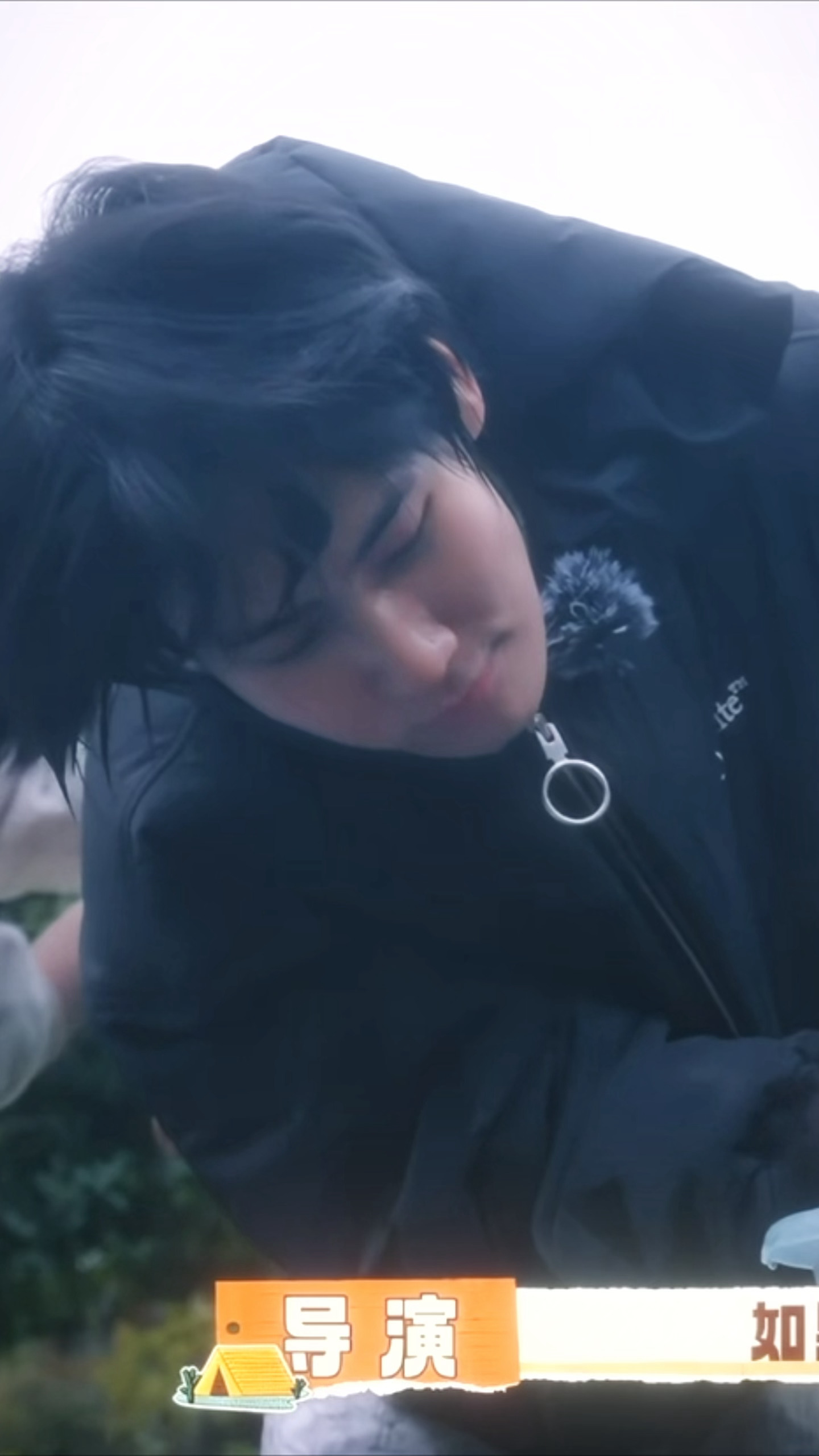 谁不想就这样急头白脸在小张哥哥臂弯里洗脸😭张真源这是我的西游