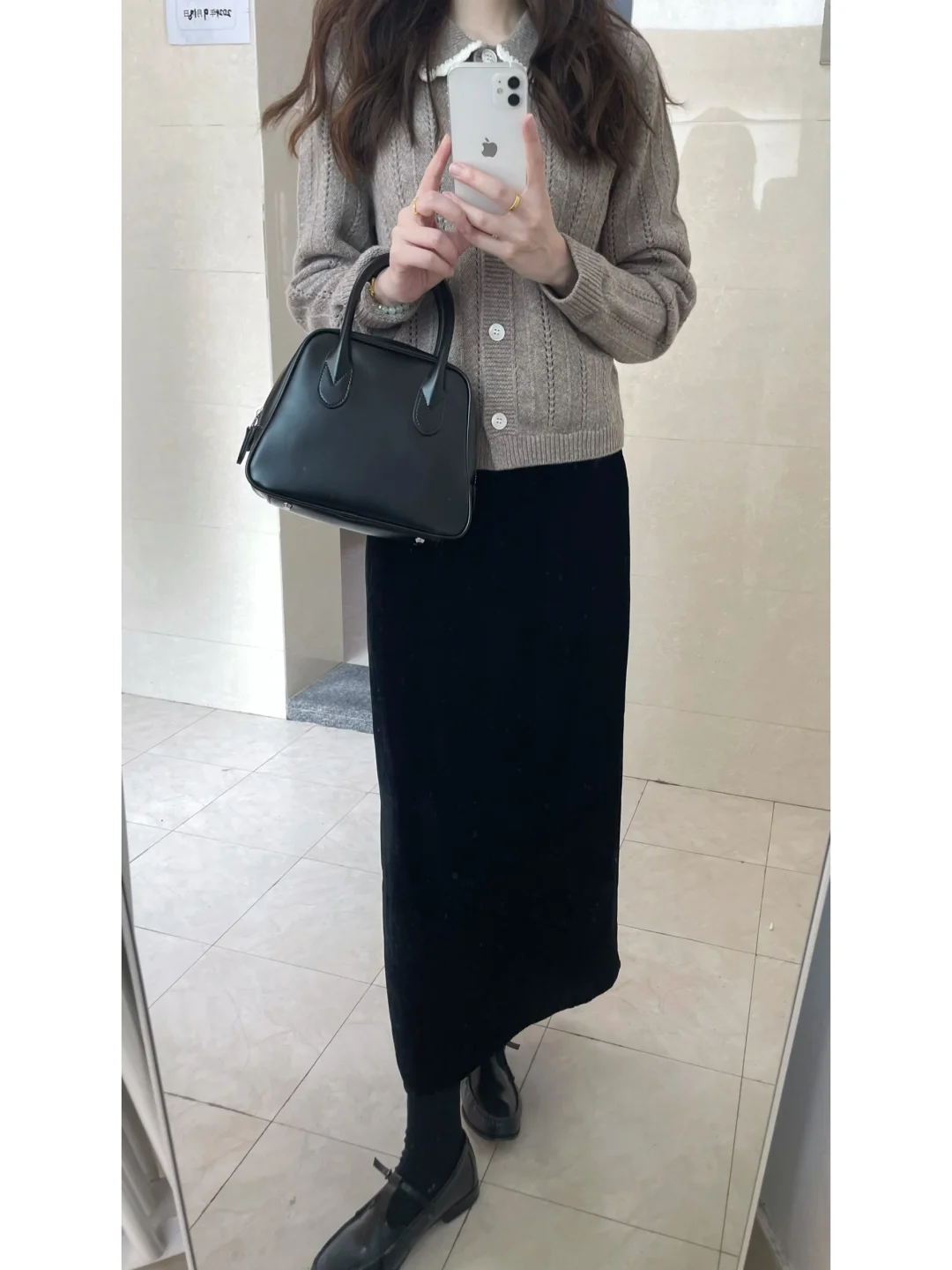 入秋通勤穿搭/ 栗子色毛衣