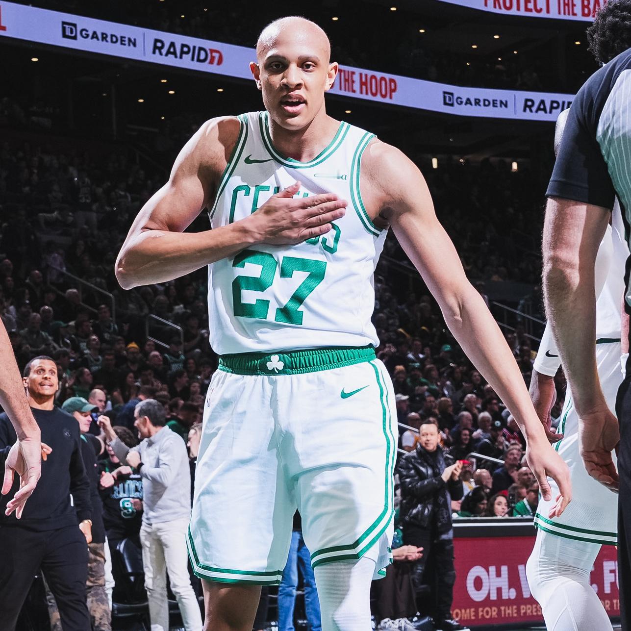 凯尔特人国度 波士顿凯尔特人队球员Jordan Walsh现在可以说是攻守两开花