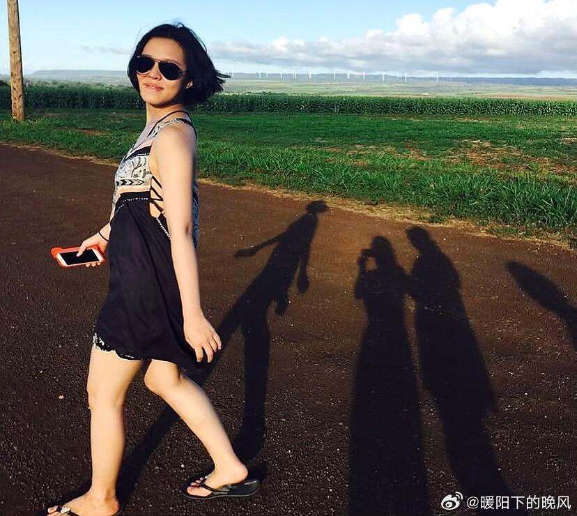 谢依霖自曝酒后和老公狂恋能够有这样的恋爱故事，也是带给我们大家很多的感动，而且也