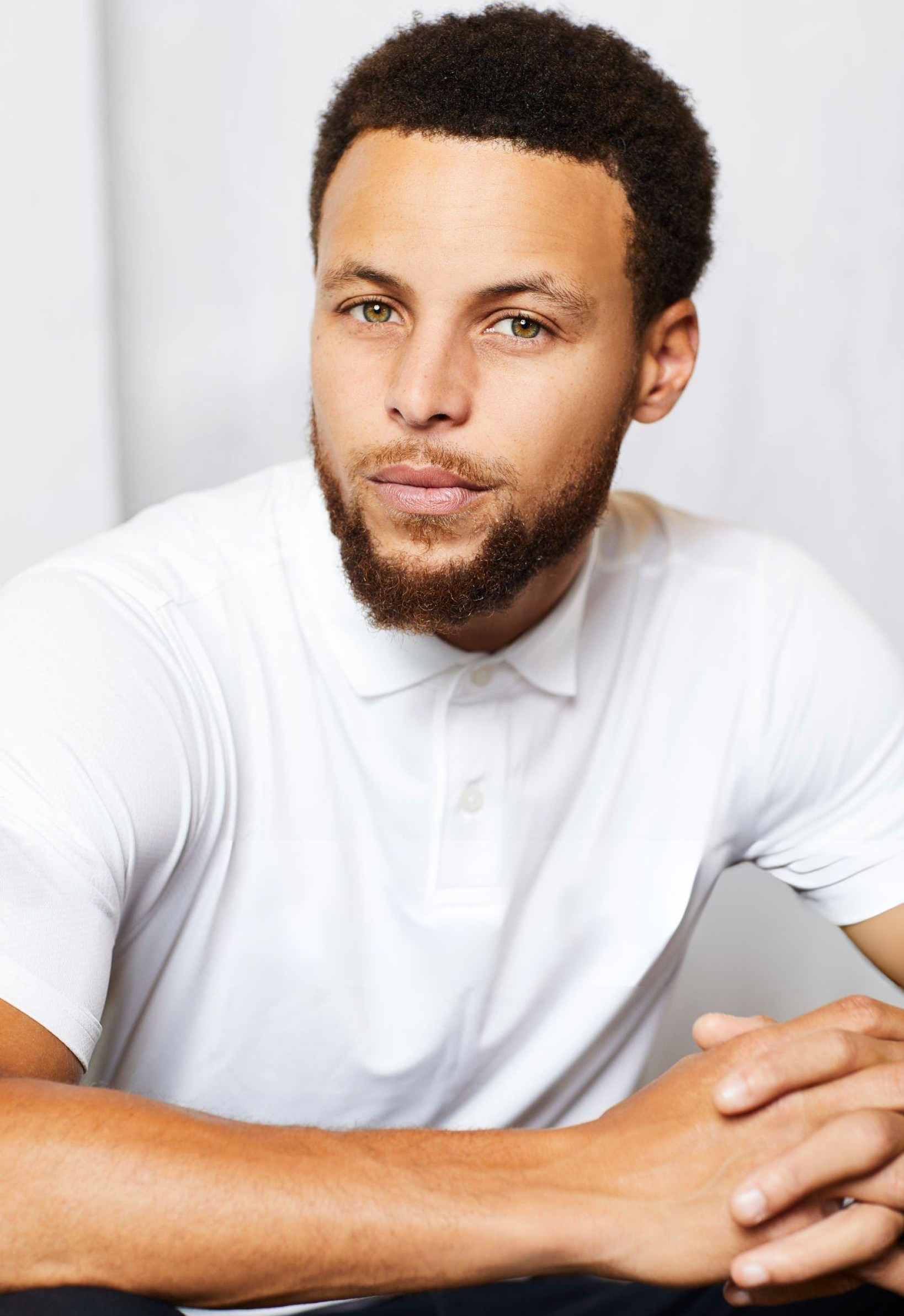 库里：不会为了下赛季提前休战，只要还能争就肯定会上场 