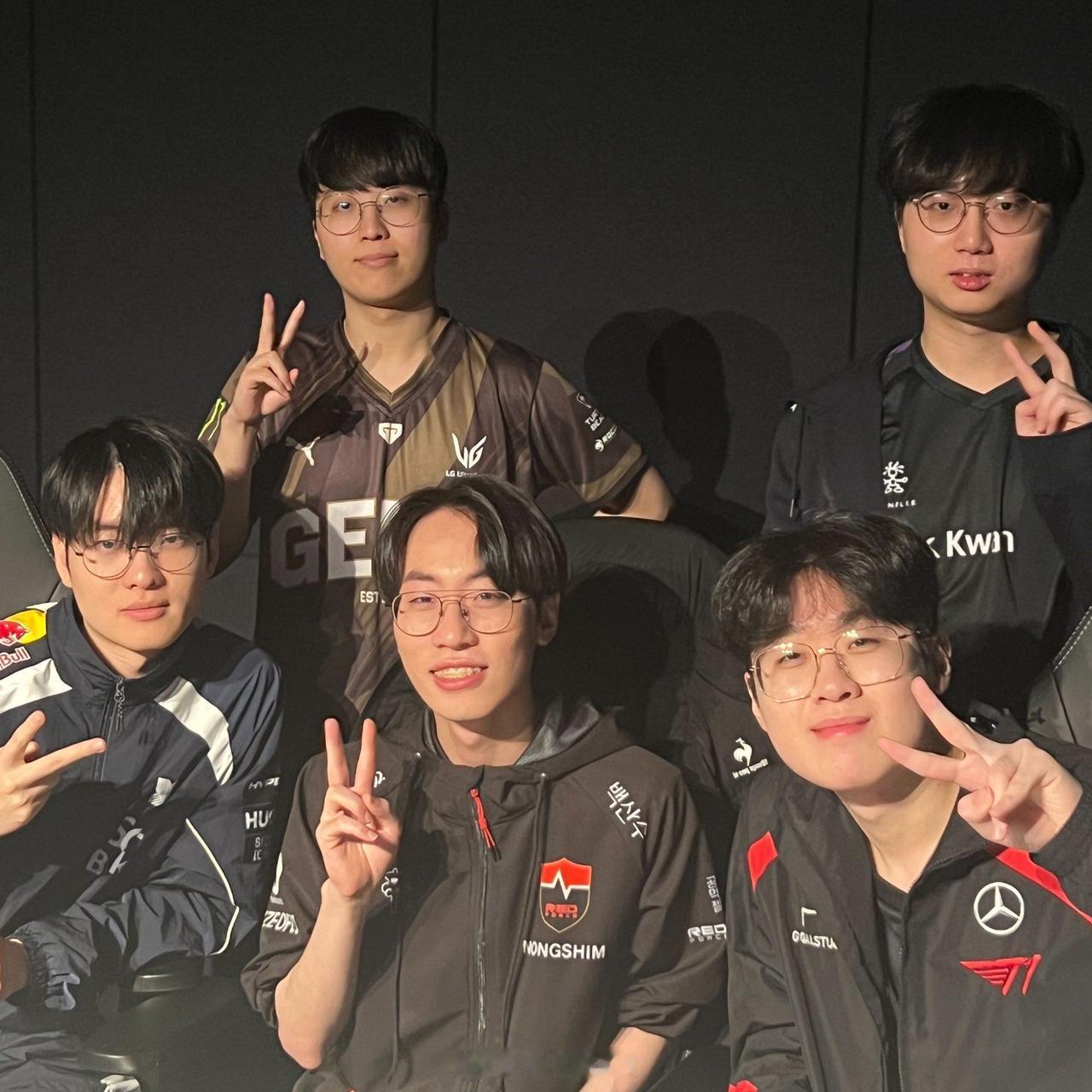 比个✌️吧！

©️DRX官方
#lck季前赛##2024lck##英雄联盟#