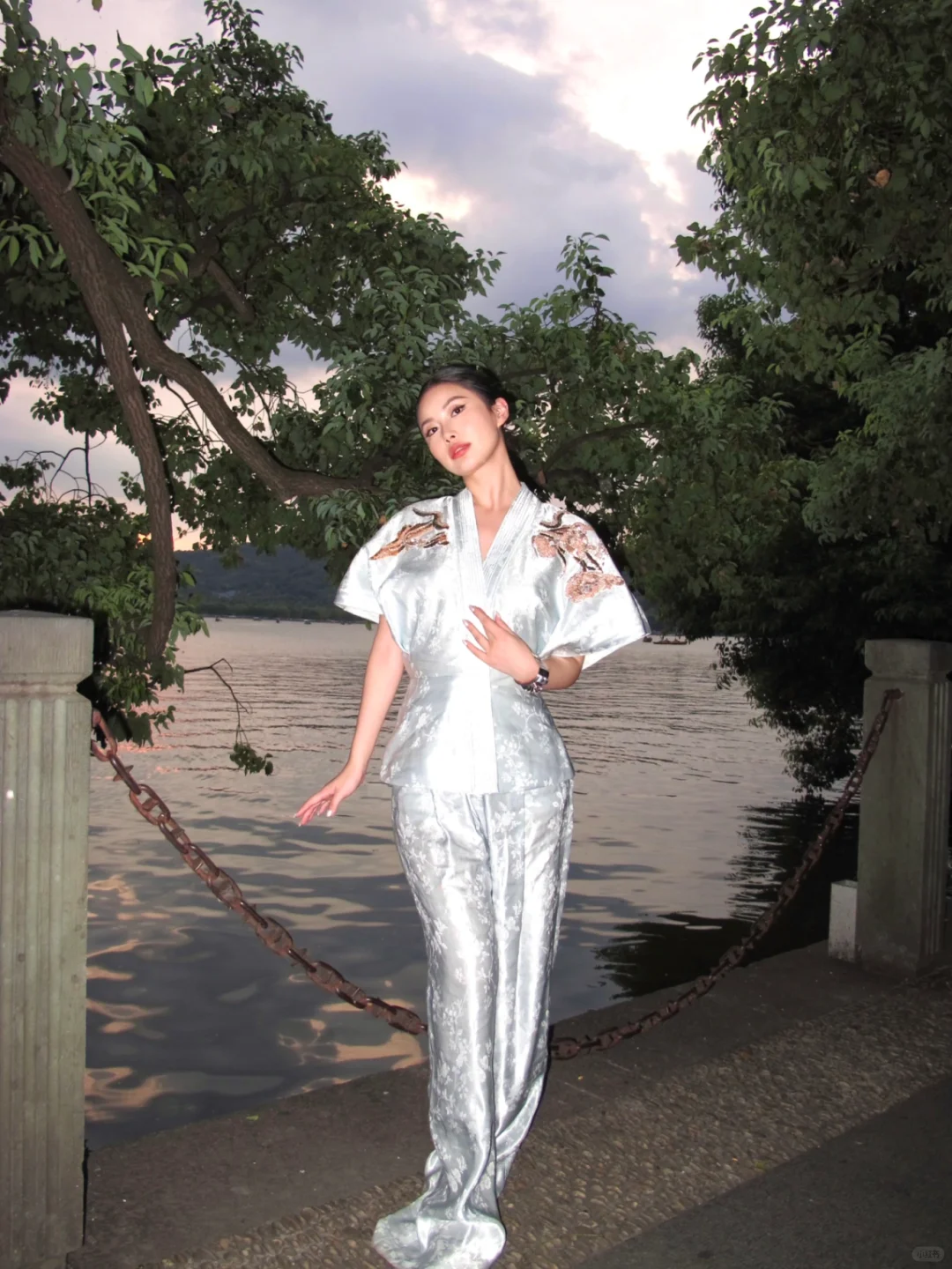 “欲把西湖比西子浓妆淡抹总相宜”🍃