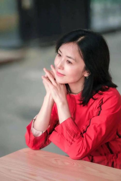 中年人的苦，真是说不尽道不明。中年的现状 中年岁月感悟 四五十岁的感悟 压力大中