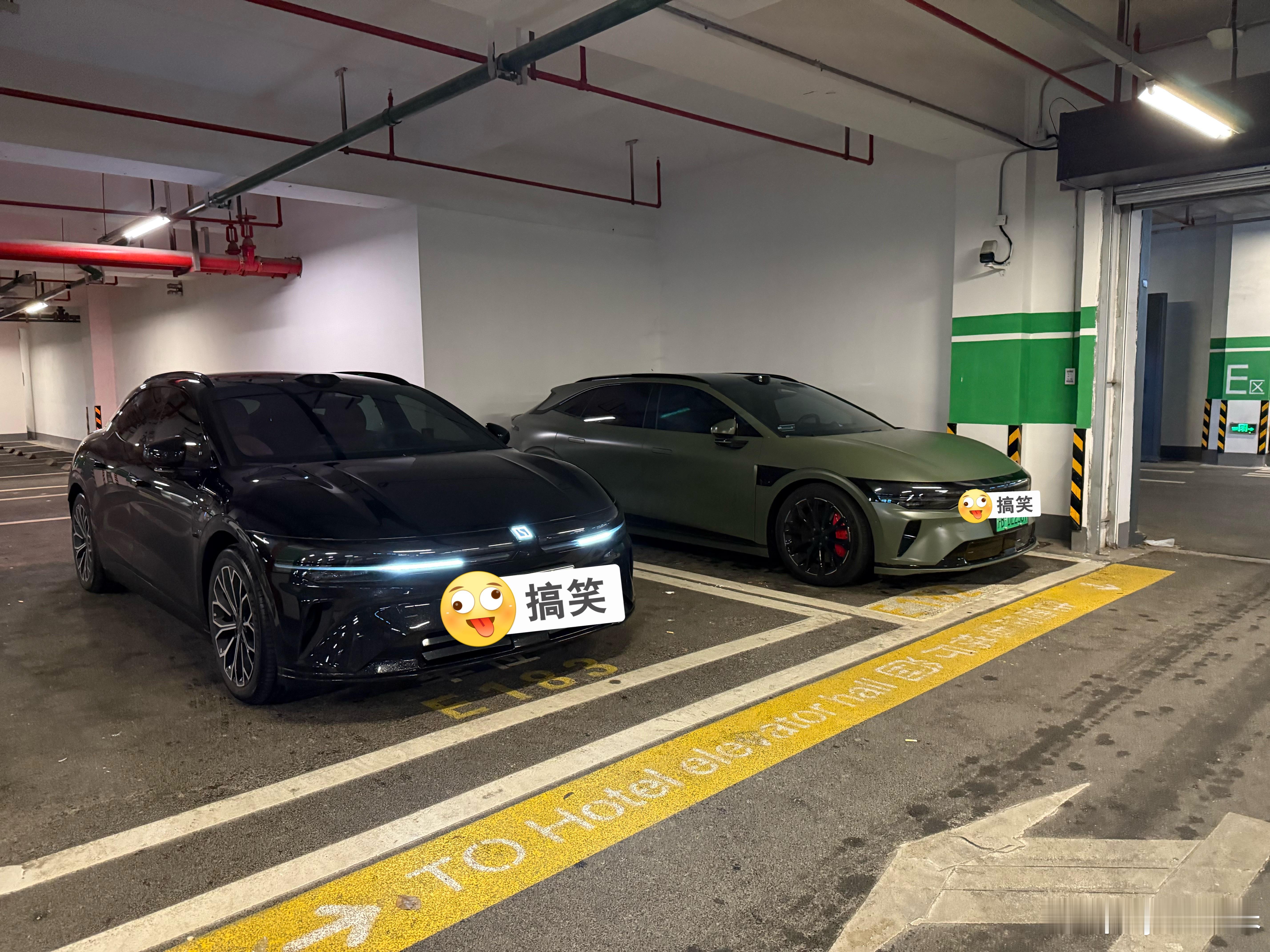 魔都的极氪007GT这么容易遇到？这还是四驱的[打call][打call][打c