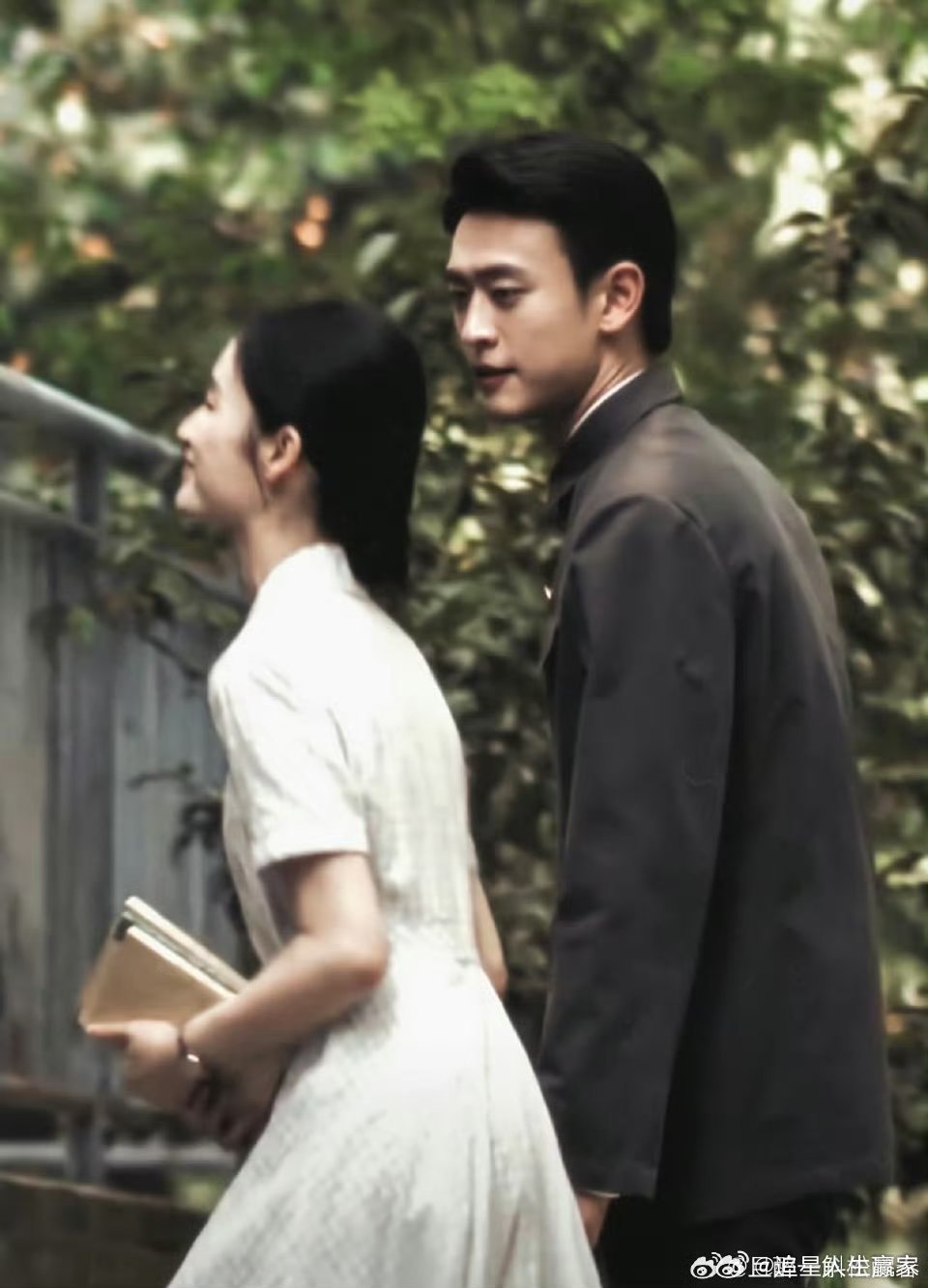 郭晓婷成了王天辰铁粉请两位二搭三搭直到勾勾搭搭再合作一部年代剧好吗 