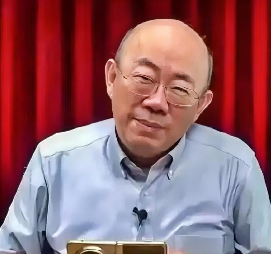 台湾时事评论员郭正亮说，中国大陆拍的电视剧《交锋》，把96台海危机搬上银幕，我感