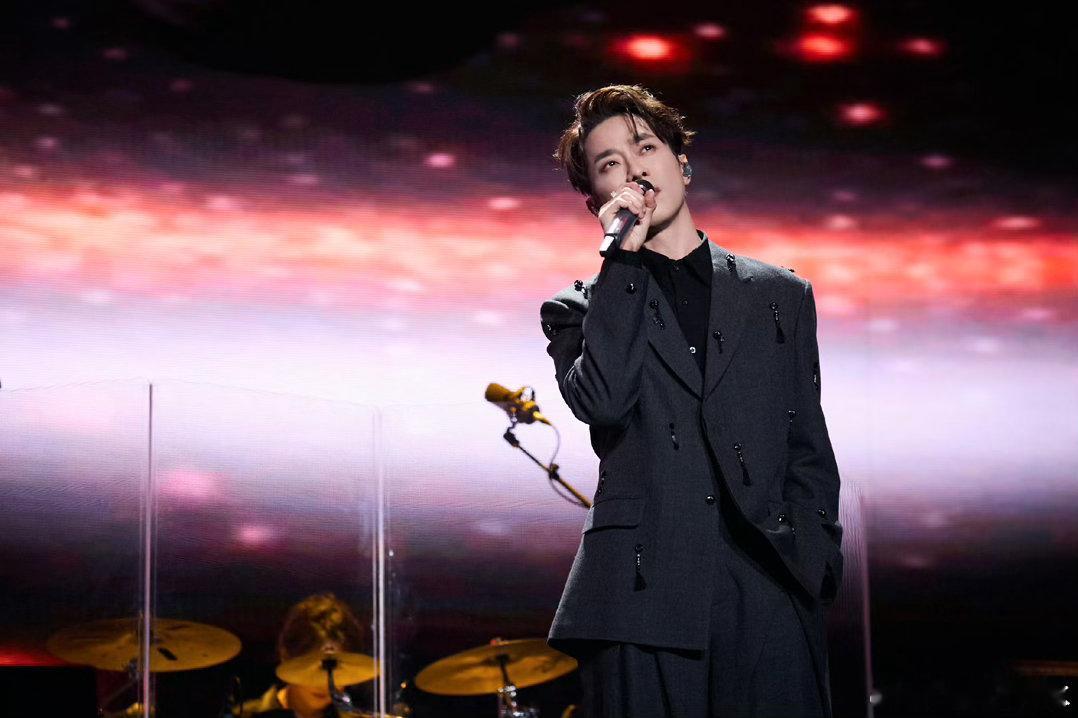 王心凌张栋梁同游东京偶遇王心凌张栋梁东京旅游 一段友谊，值得祝福。一份敬业，值得