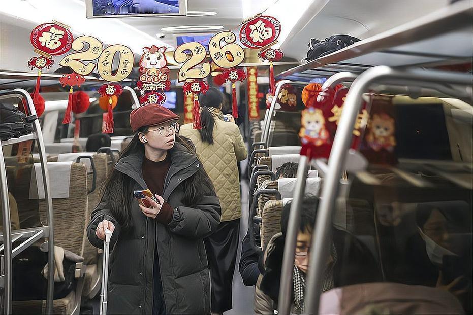 快讯：9天超长春节来袭！春运五大新趋势出炉，团圆方式全面升级
 
2026年9天