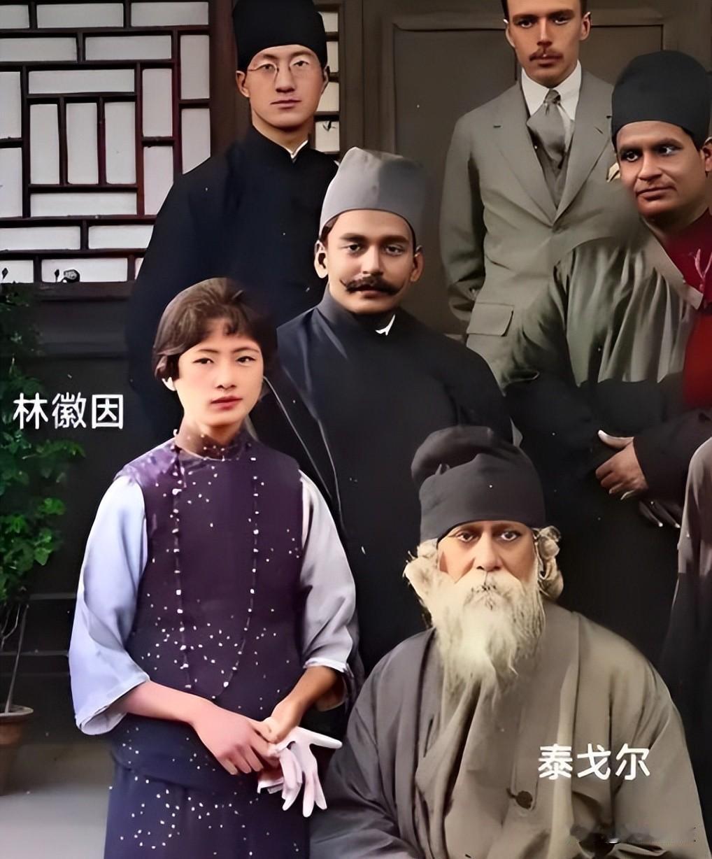 她不是穿旗袍的花瓶，是把尺子缝进衣服里的建筑师。
林徽因的穿搭，根本不是为了好看