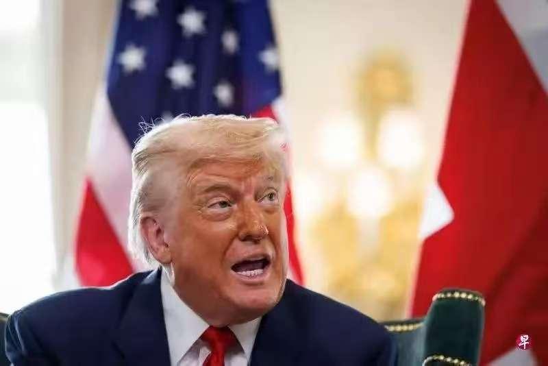 特朗普已经摊牌了！直接对台湾“改口”，看来中国统一势在必行！
 
说白了，按照目