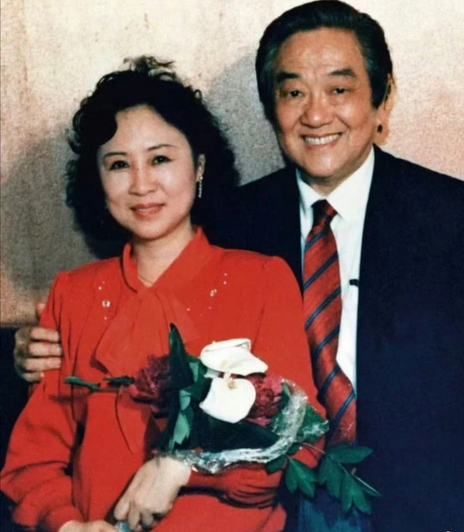琼瑶轻生身亡  对于看琼瑶剧长大的我来说，好“亲切”的一封遗书，琼瑶阿姨一路走好