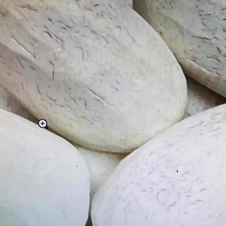 入冬了，老话说“冬天吃莲藕，清火润燥”，但有呼吸科医生说，10斤莲藕不如1斤萝卜