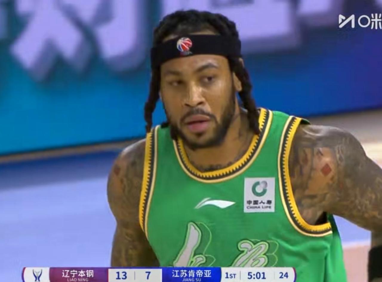 CBA俱乐部杯辽宁78：85负于了江苏。看完本场对于辽宁有三个感受：
1，一个惊