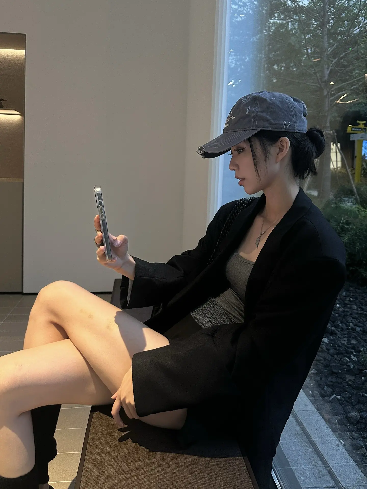 该死的前任 让我对想要靠近我的男人都产生警惕性