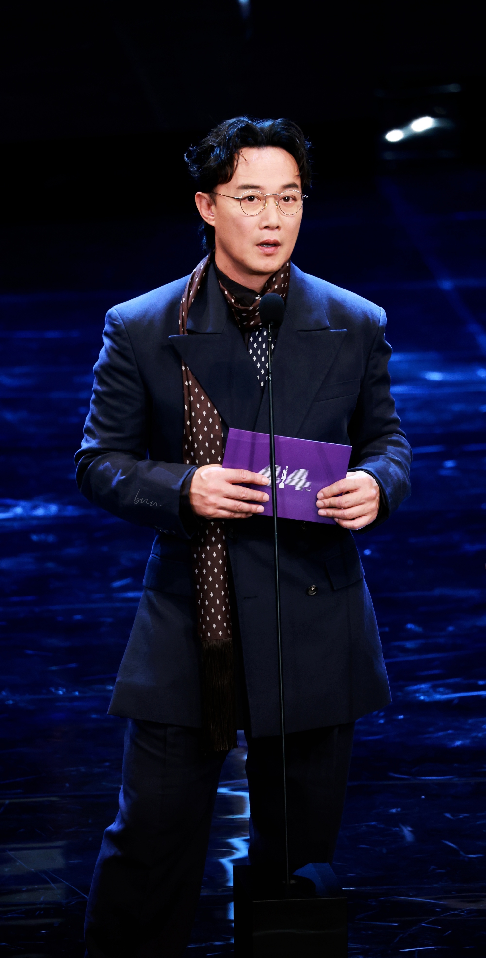 曝陈奕迅带女儿上音综国粤无双陈奕迅携女儿加盟音综，封神 live 王遇上音乐基因