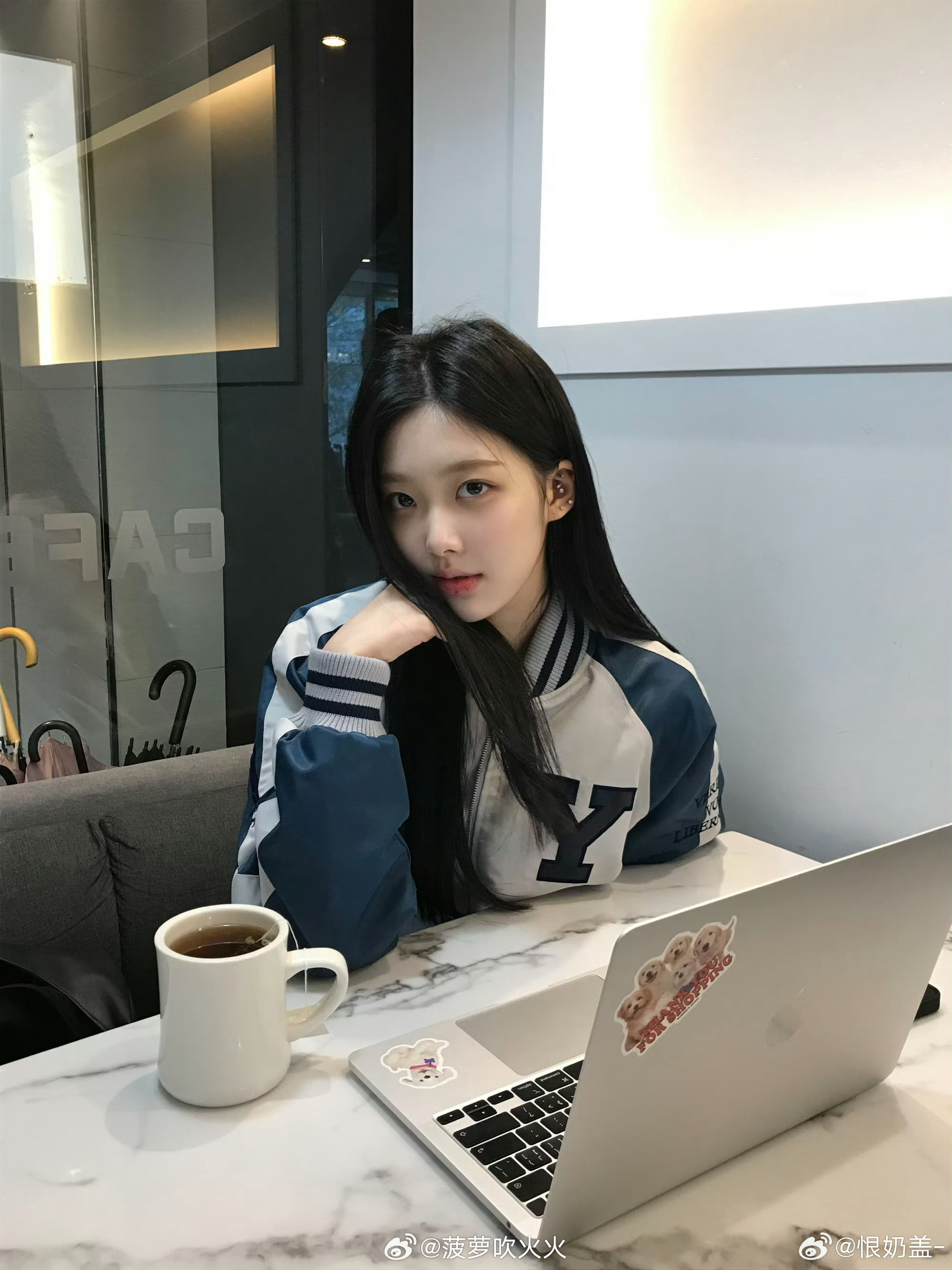 怦然冬季女嘉宾撞脸宁艺卓 有网友发现《怦然心动20岁冬季》恋综女嘉宾恩恩撞脸宁艺