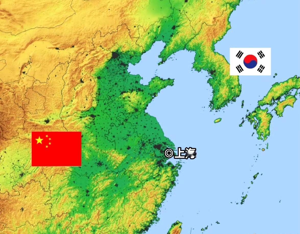 李在明说，“周五下班飞上海”是韩国年轻人的新风尚。 ​​​