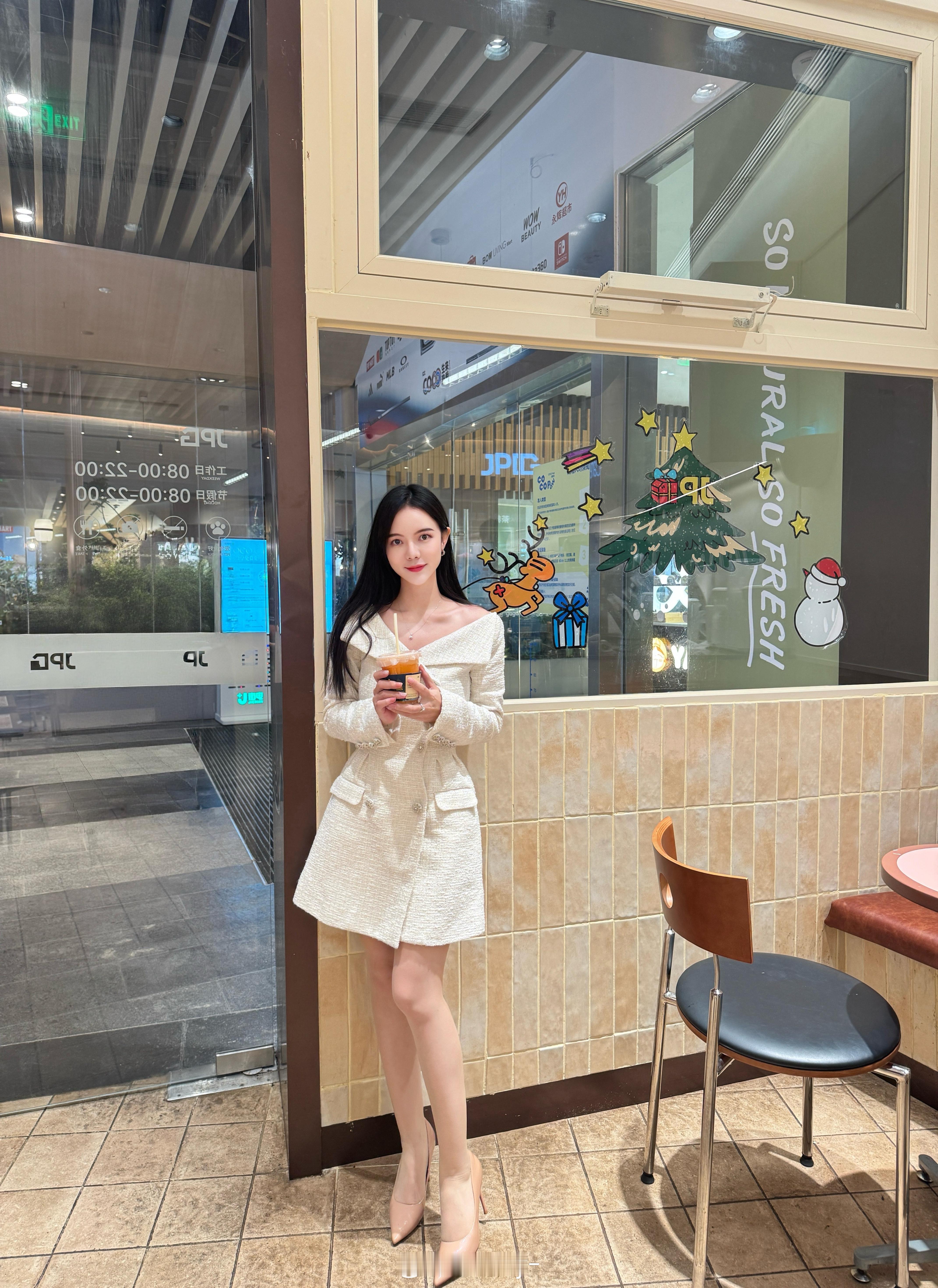 今天穿的有点温柔☺️ 深圳