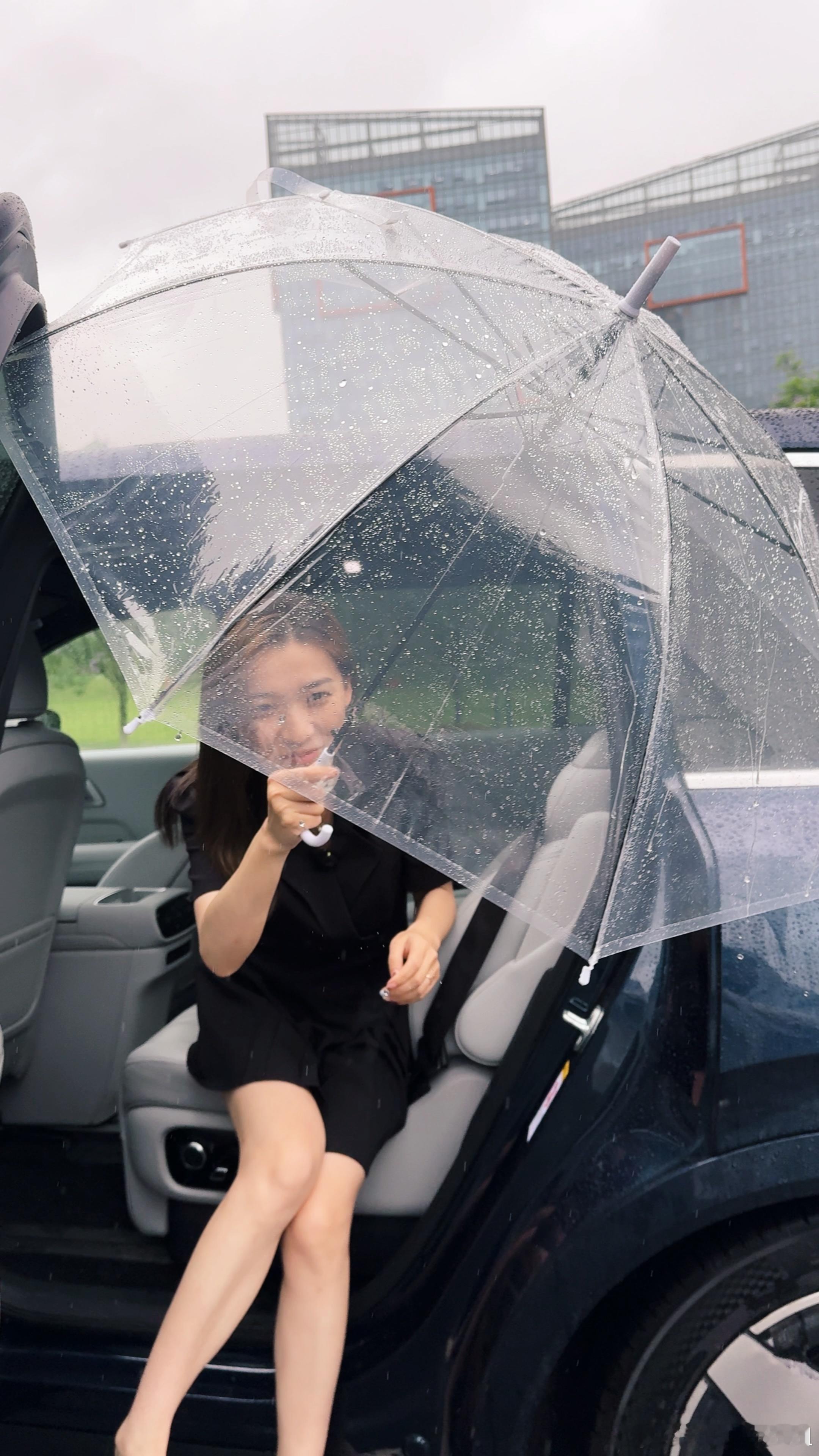 今天重庆的雨是一秒钟也没停过 ​​​