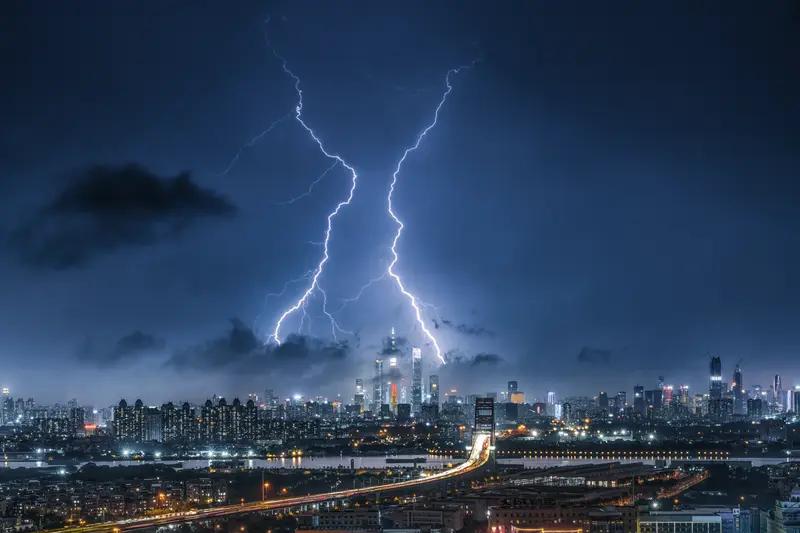 菲律宾暴风雨来袭，某些商品会迎来利好。就拿2024年11月16日超强台风“万宜”