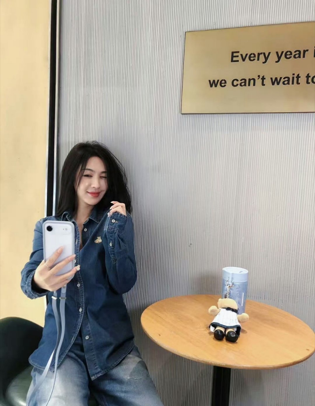 收到李菲儿今日分享了，今天也是超美的一天～ 