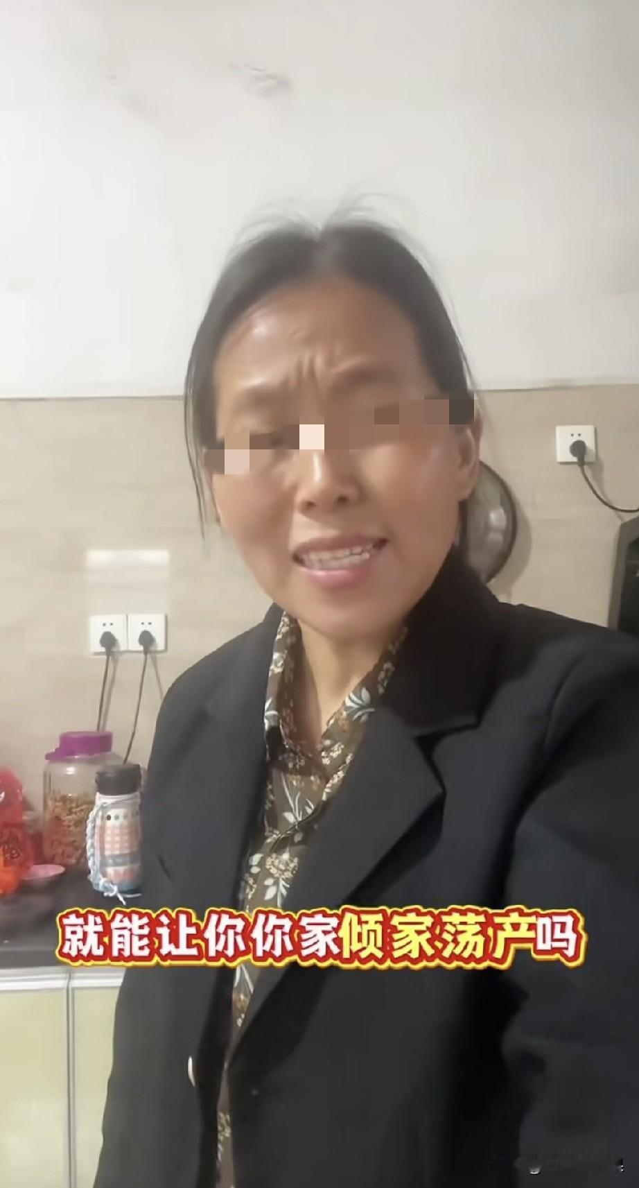 男孩子们找女朋友一定要女朋友她妈妈明事理，真正为女儿好的。
那些动不动要几十万彩