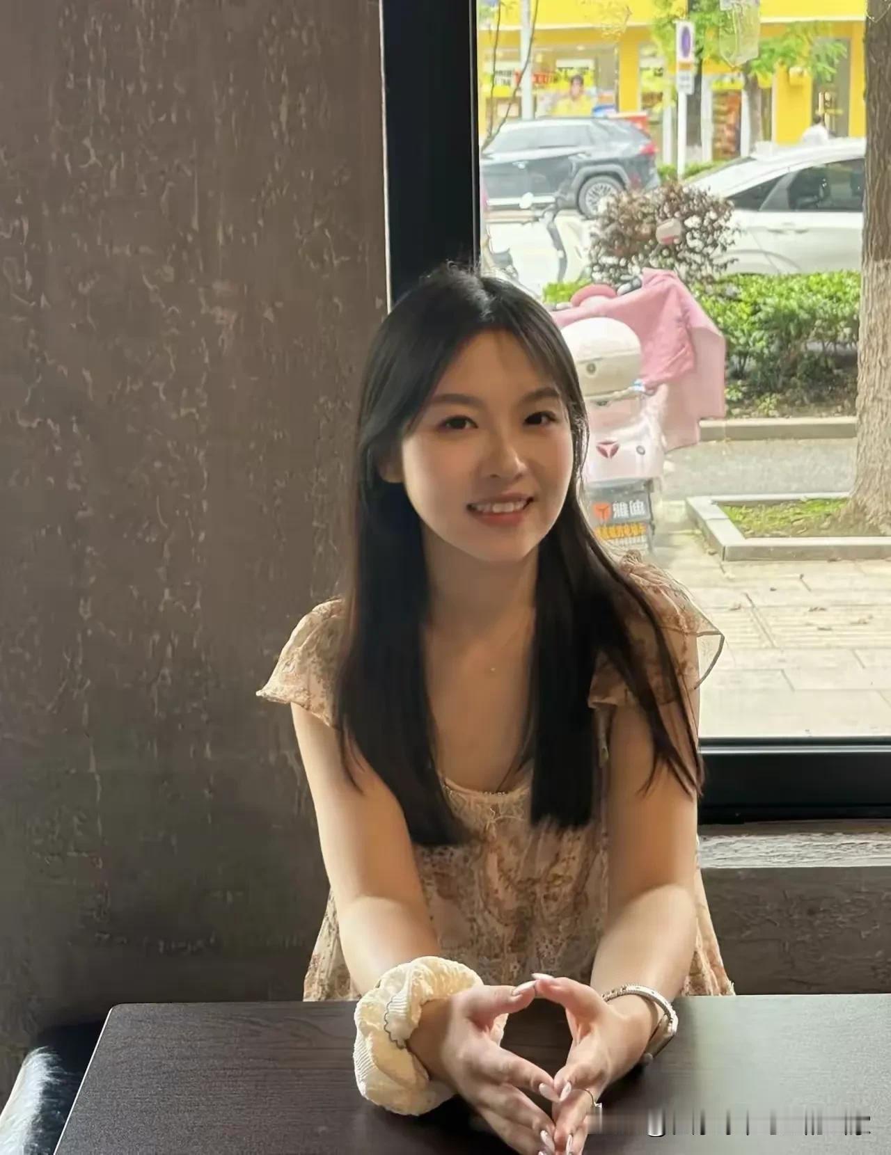 看看气质女神的穿着搭配吧