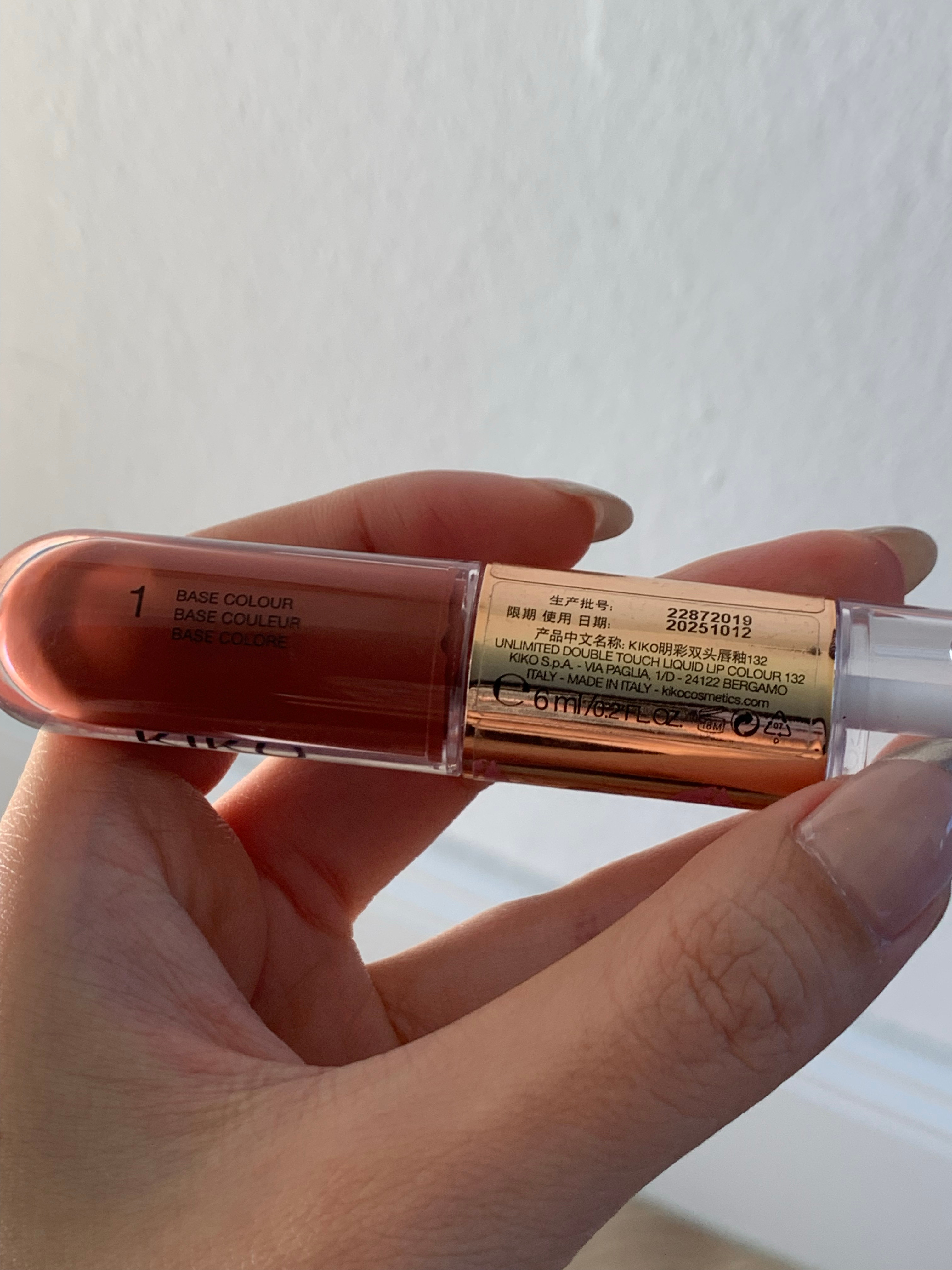 统一回复昨天被问很多的东西哈！因为完全没有准备纯粹化妆想和大家聊聊天，结果因为时