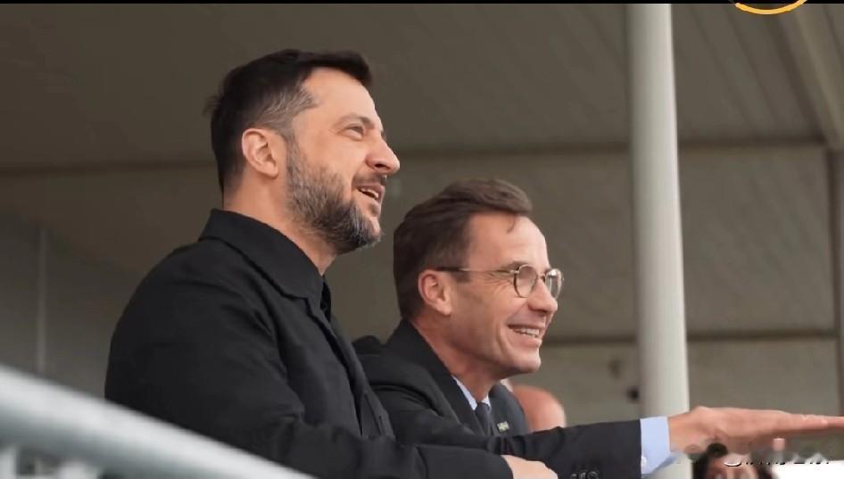 泽连斯基这次欧洲之行收获颇丰啊。10月22日，他在瑞典与首相签署了乌瑞《空中能力