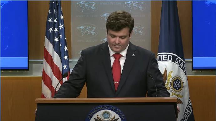 美国务院副发言人发文：对美日同盟和日本防卫承诺坚定不移，包括钓鱼岛。
21日美国