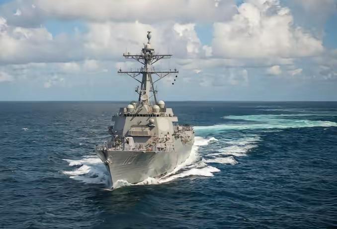 澳大利亚军舰又来穿越台湾海峡刷存在感，我们全程跟监警戒。正值中国春节期间，澳大利