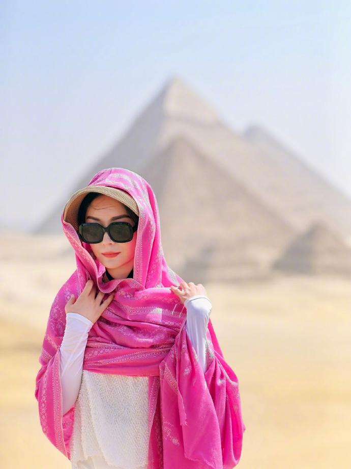 陈数确实越来越有味道了，不是么？

什么样的状态，可以让女人变得阳光明媚，什么光