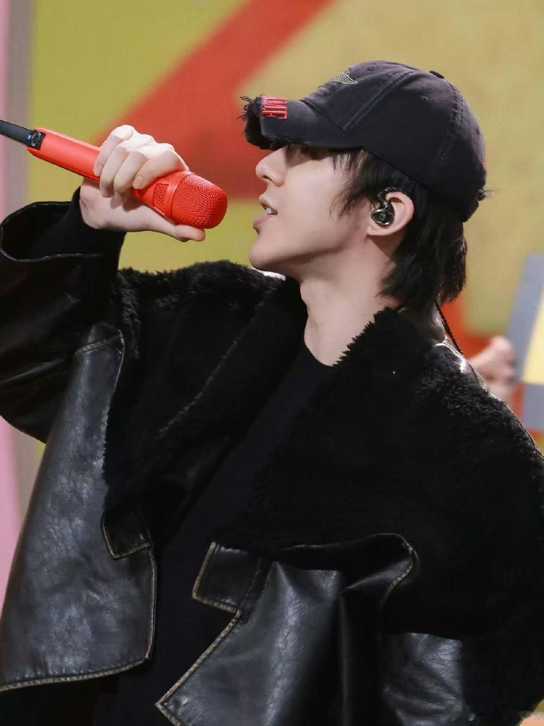 北京台春晚官宣刘宇宁 北京台春晚 谁的春晚期待值被刘宇宁拉满了？路透氛围感封神，