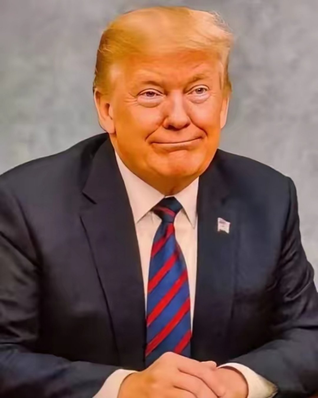 特朗普居然承认：放弃全球霸权，将调整与中国的经济关系，承认中美近乎平等！怂了？ 