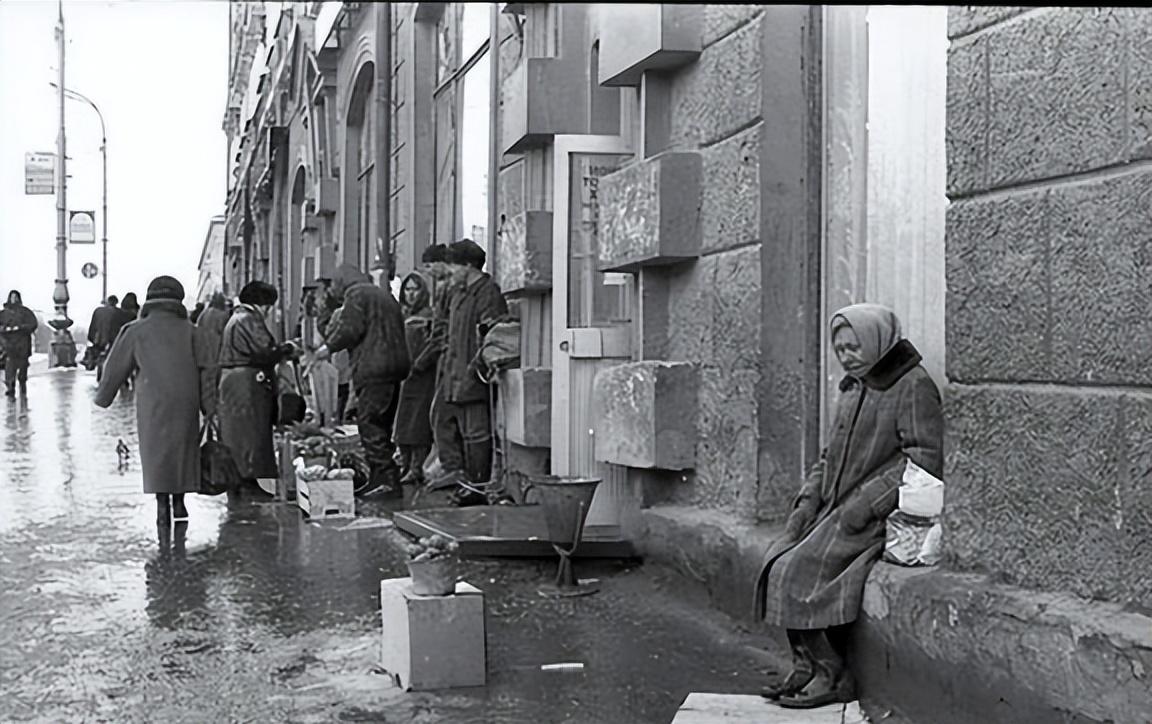 乌克兰独立后，大量科学家被中国“接纳”，而这些科学家来到中国后，不少人第一个要求