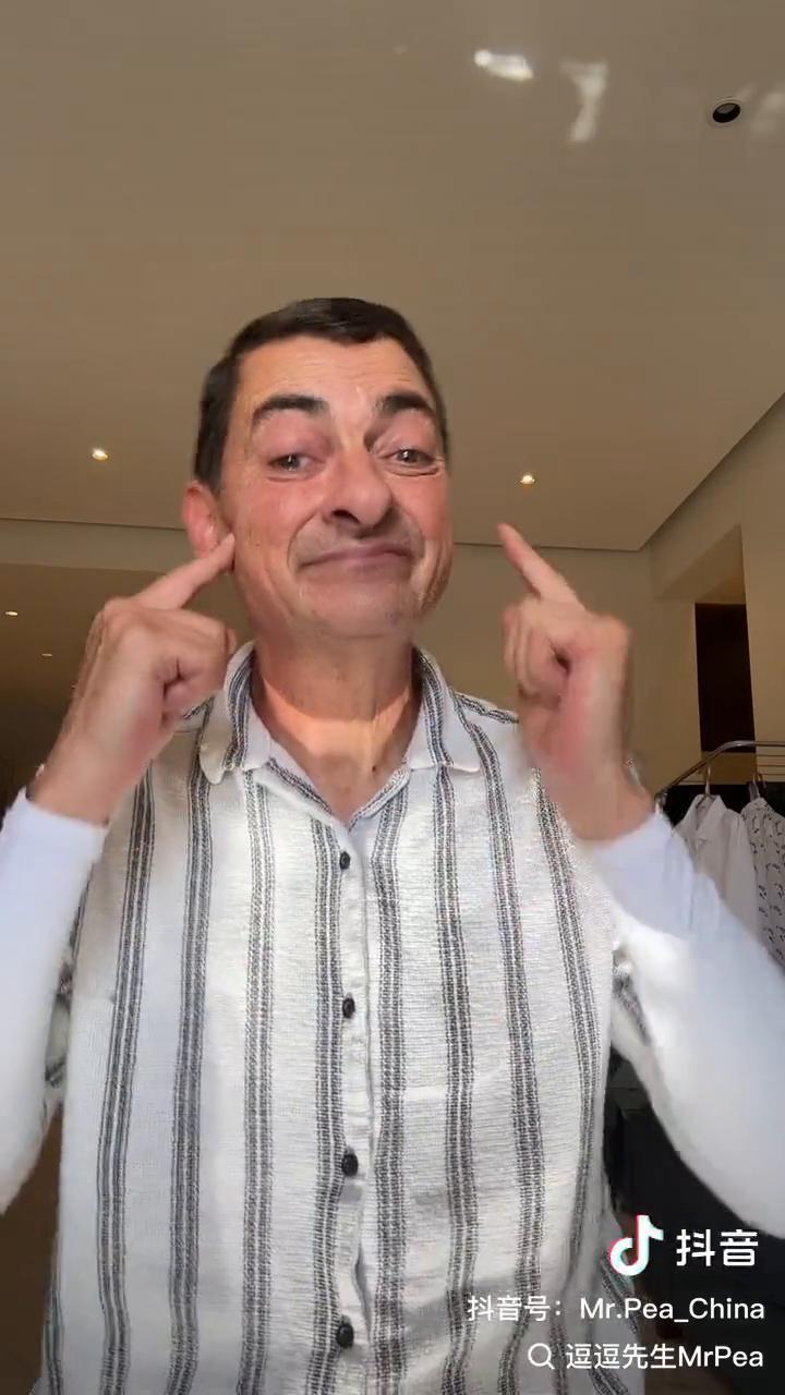 逗逗先生MrPea。
大家都在。