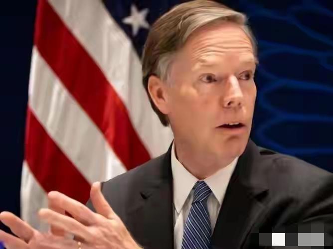 美国前驻华大使的伯恩斯指望特朗普完成他未竟的事业？3月28日，伯恩斯在彭博对他的