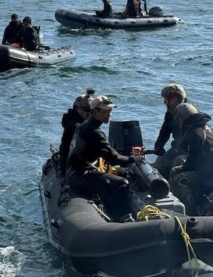 ⚔️🇺🇸🇯🇵 美日海军联合演习

美国和日本海军司令部于1月30日至2月