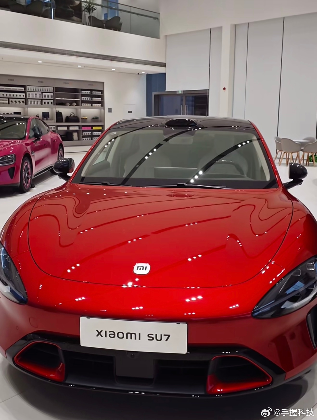 新一代SU7锁单超3万辆一开始我们就说，新SU7表现会很不错。现在来看，确实是如